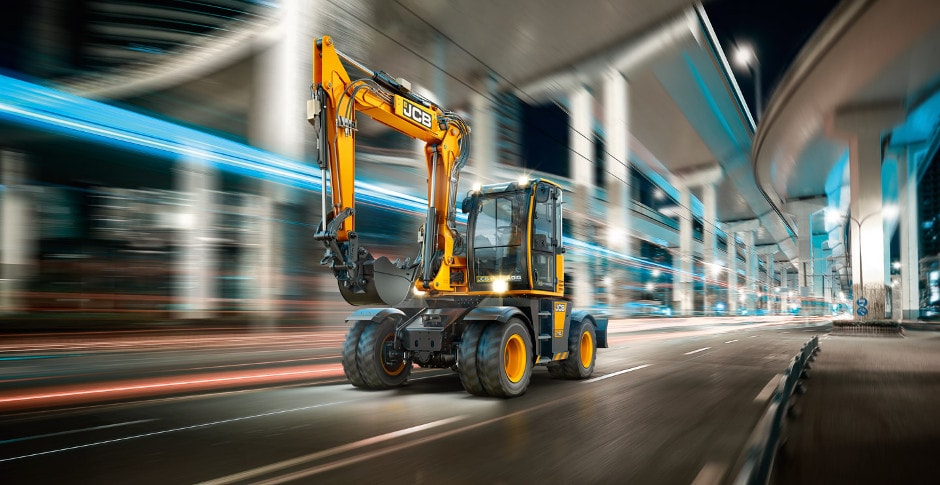 The JCB Hydradig provides excellent mobility