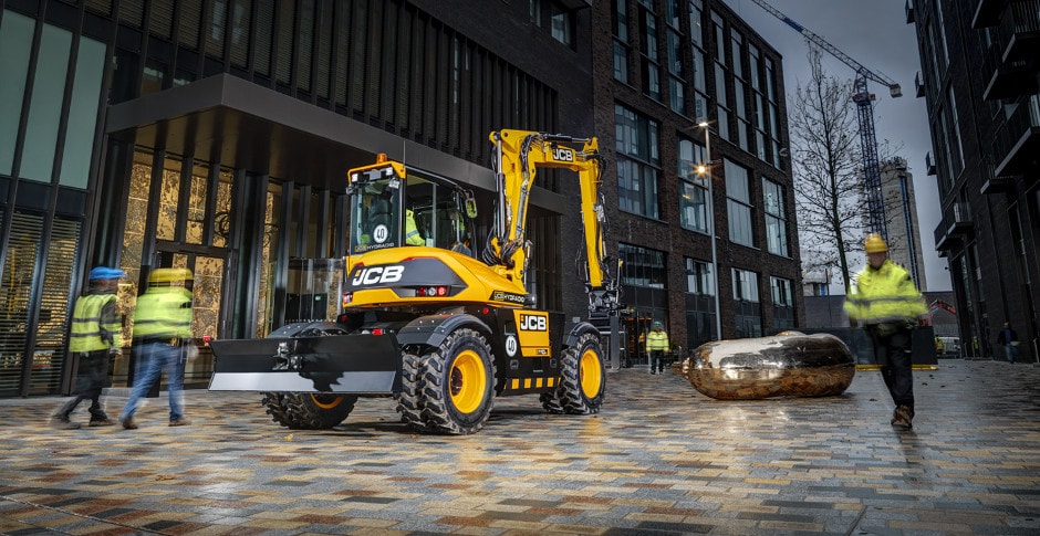 The JCB Hydradig is first for visibility