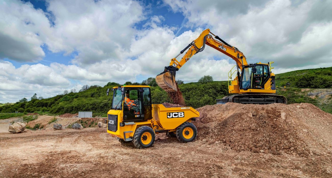 9T Dualdrive Dumper Banner