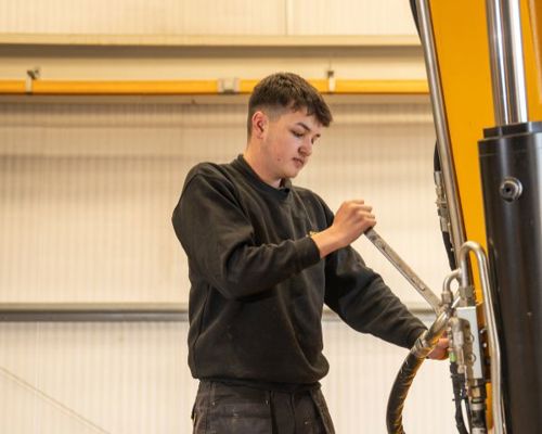 Apprentice Press Release Summary